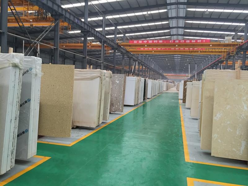 Artificial Quartz Stone Calacatta Quartz, the company's own listing photograph