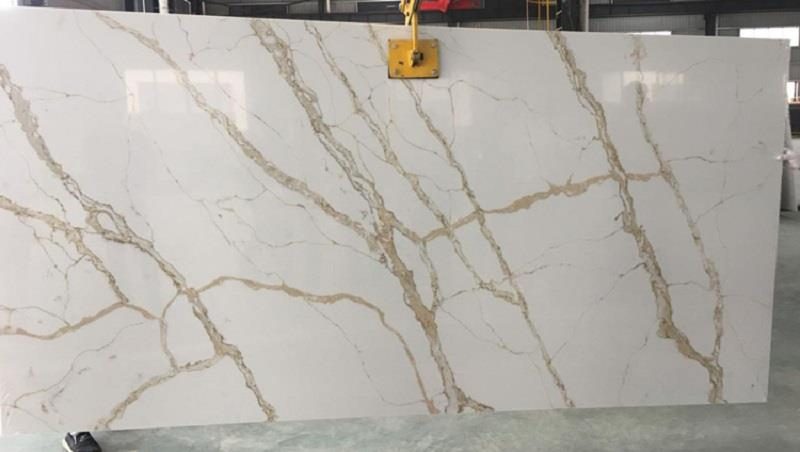Calacatta Gold Quartz Kitchen Countertop, the company's own listing photograph
